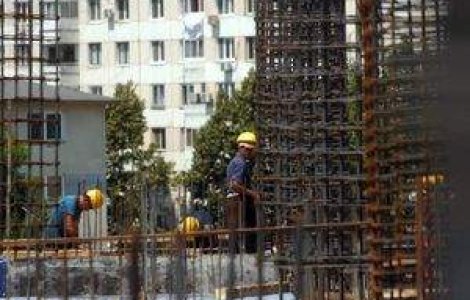 Lucrarile din santiere se vor desfasura numai sub perdea de apa