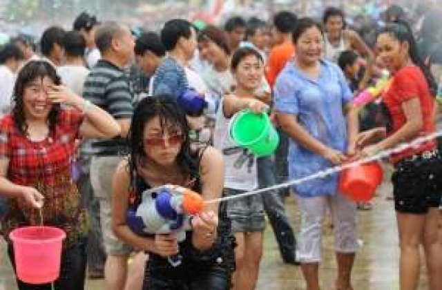 VIDEO: Paparuda made in China