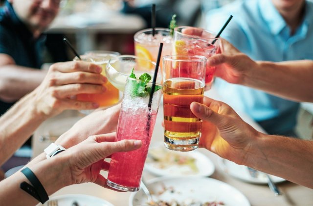 Consumatorii de bauturi alcoolice din Marea Britanie se imbata cel mai des