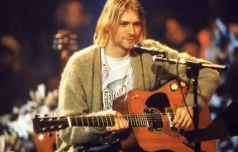 O farfurie din plastic folosita de Kurt Cobain s-a vandut la licitatie cu 22.400 de dolari