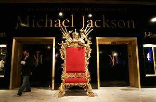 Licitatia cu obicetele personale ale lui Michael Jackson a fost anulata