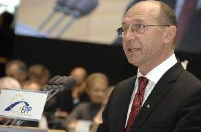 Basescu: Romania a "pariat" pe NATO si a castigat