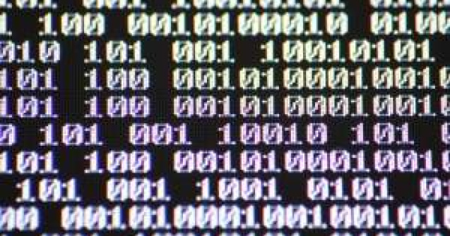 Legea Big Brother, adoptata: Ce se schimba in serviciile de telefonie si Internet?