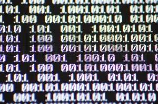 Legea Big Brother, adoptata: Ce se schimba in serviciile de telefonie si Internet?