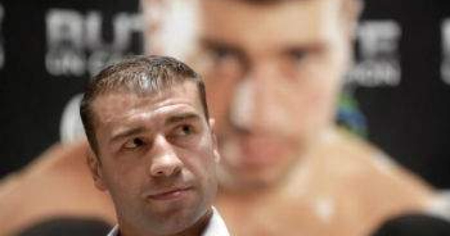 Fanii lui Bute se aduna la Nottingham sa-si sustina campionul