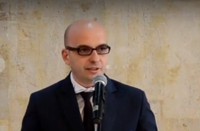 Viceprimar PSD, despre soferii de TIR: Iau 2.000 de euro ca stau si invart de un volan