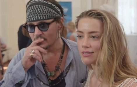 Johnny Depp o acuza pe Amber Heard ca s-a prezentat in instanta cu "vanatai desenate": Ea a fost agresorul, iar eu victima