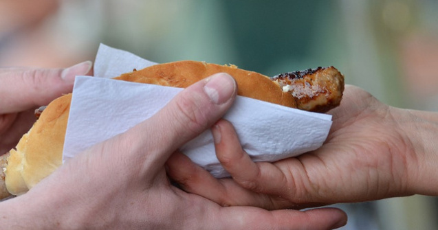 Raport: Europa se confrunta cu o epidemie de obezitate provocata de alimentele ultraprocesate