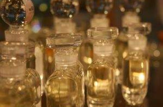 Mirosurile "naturale" invadeaza industria parfumurilor