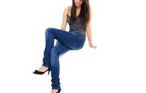 Medici: Blugii stramti sunt periculosi