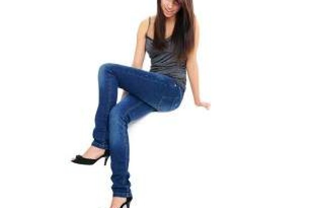 Medici: Blugii stramti sunt periculosi