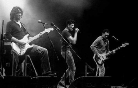  Audio  Asculta noul single Vama, "Epidemie de iubire"