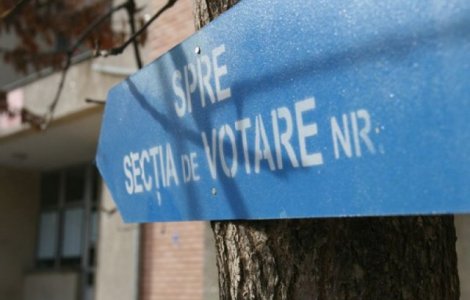 Peste 18 milioane de alegatori, asteptati la urne duminica