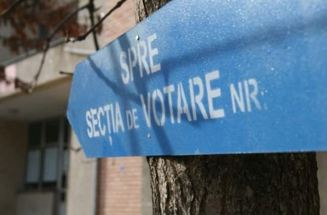 Peste 18 milioane de alegatori, asteptati la urne duminica