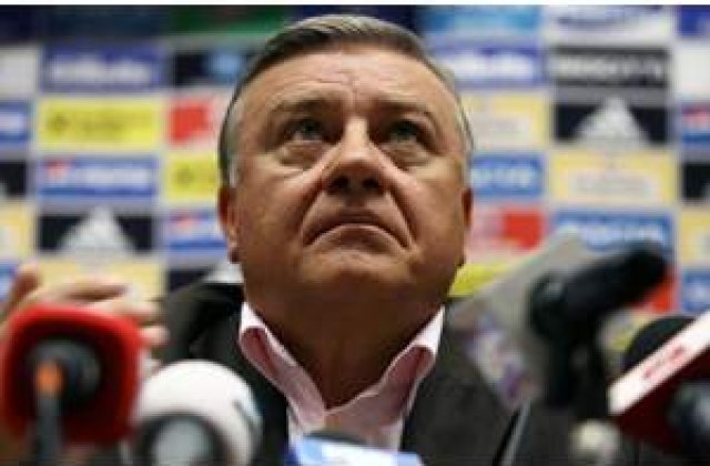 Mircea Sandu: 'Imi reprosez ca nu l-am schimbat pe Piturca dupa Campionatul European'