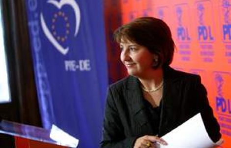 Sulfina Barbu ii cere lui Geoana sa nu faca din familiile politicienilor tinte de campanie