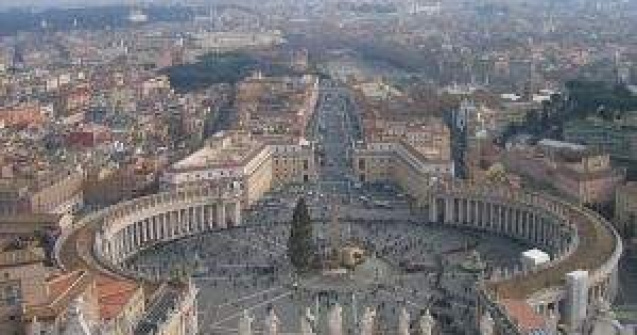 Presa italiana: Un cardinal se afla printre informatorii de la Vatican