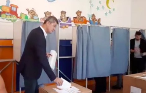 Dan Barna: Haideti la vot, avem mare incredere in Romania!