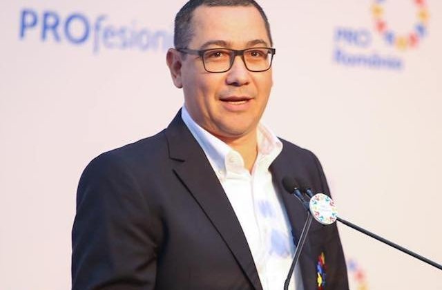 Victor Ponta: Doar azi orice om e mai puternic decat un politician