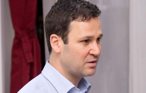 Robert Negoita: Tara a fost condusa intr-un mod cat se poate de neprincipial si gresit, intr-o directie gresita. Viorica Dancila nu are ce cauta premier