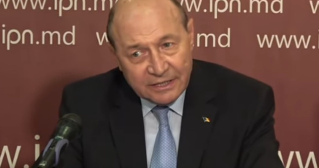 Basescu, catre Dancila: Doamna, nu va lasati pacalita de haita din jurul dumneavoastra. Mergeti la Cotroceni si depuneti mandatul!