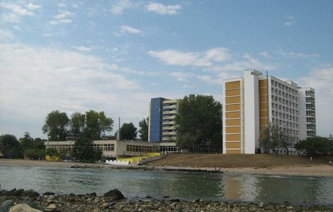 A inceput sa "ploua" cu turisti germani pe litoral