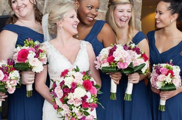 Fotografii neinspirate de care razi pe saturate: 10+ ipostaze caraghioase din albume de familie