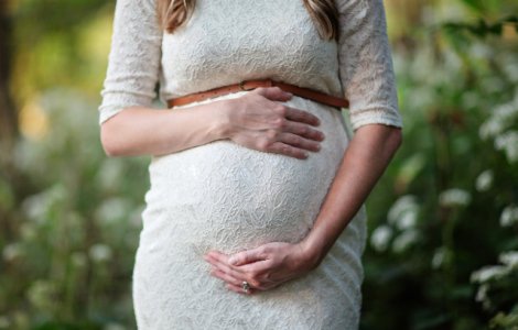 Studiu: Stresul la inceputul sarcinii, asociat cu efecte secundare "semnificative" asupra fertilitatii masculine la urmasi