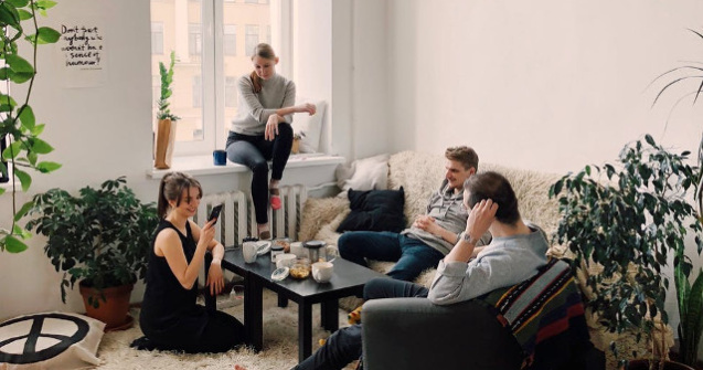  Top  8 lucruri pe care musafirii nu vor sa le vada atunci cand merg in vizita