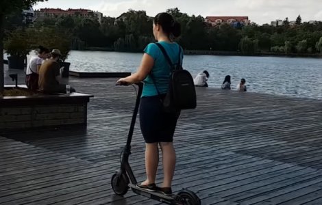 Sondaj: Circa 20% dintre romani intentioneaza sa cumpere o trotineta electrica pana la finalul acestui an, iar bugetul alocat este de 2.000 de lei