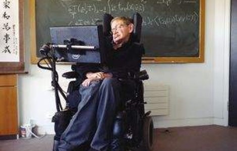 Astrofizicianul britanic Stephen Hawking, spitalizat de urgenta