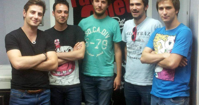  Audio  Les Elephants Bizarres lanseaza primul single in limba romana