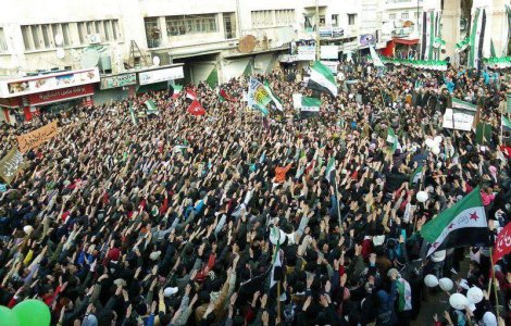 250.000 de sirieni au iesit in strada: Manifestarile s-au soldat cu 45 de victime