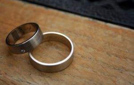 Teo Trandafir se casatoreste, chiar de ziua ei de nastere