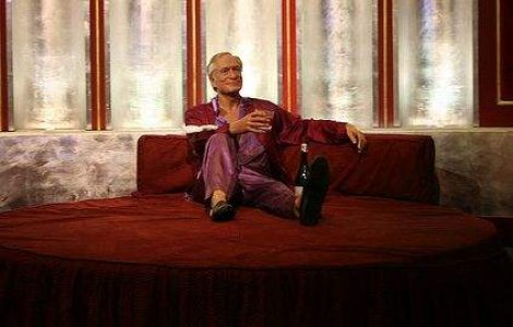 Hugh Hefner s-a impacat cu fosta logodnica