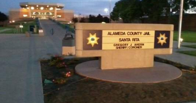 Minunata lume a Internetului: Cronici de inchisoare