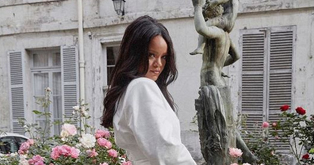 Rihanna a devenit cea mai bogata cantareata din lume