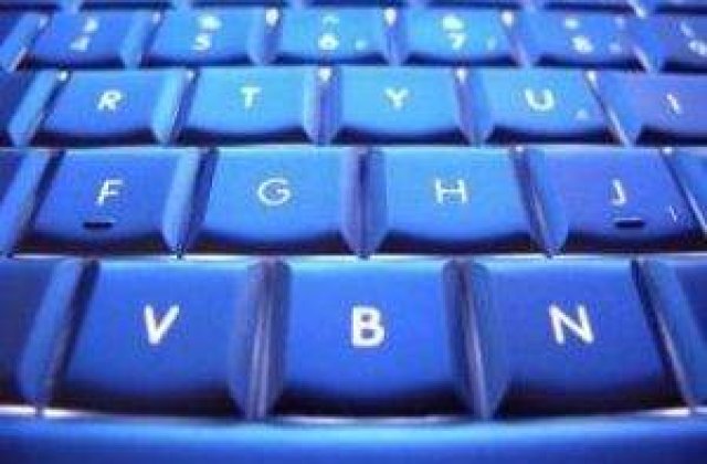 Se ieftinesc internetul si SMS-urile in roaming