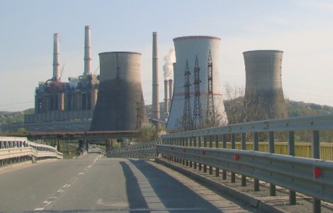 Greenpeace Romania actioneaza in instanta cea mai poluanta termocentrala din Romania