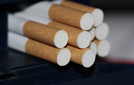 Proiect USR: Interzicerea expunerii tigarilor in magazine