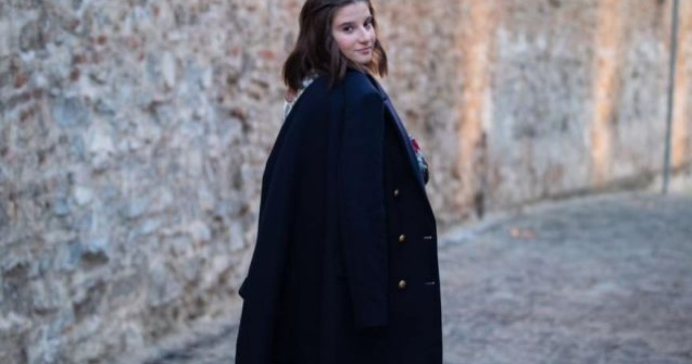 Discursul unei absolvente de liceu, sefa de promotie: O strigare menita sa ridice un semnal de alarma, sa ne trezeasca din indiferenta