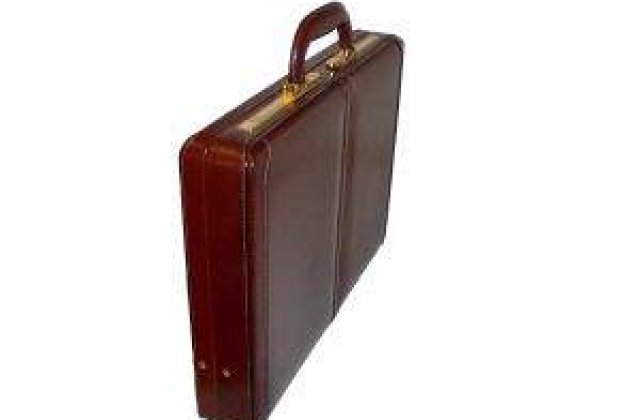 Guvernul a rechemat in tara sase consuli