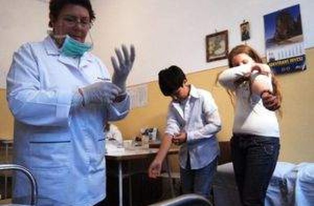 Romanii se vor vaccina contra mai multor boli cu o singura intepatura