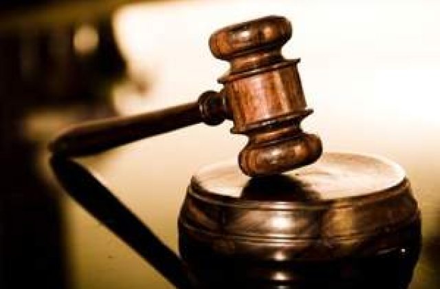 Comisia Europeana leaga plata fondurilor UE de reforma justitiei din Romania