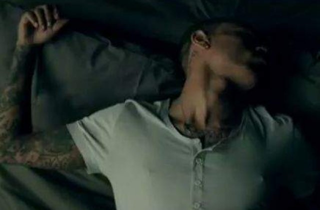Videoclip nou: Chris Brown, "Don`t Wake Me Up"