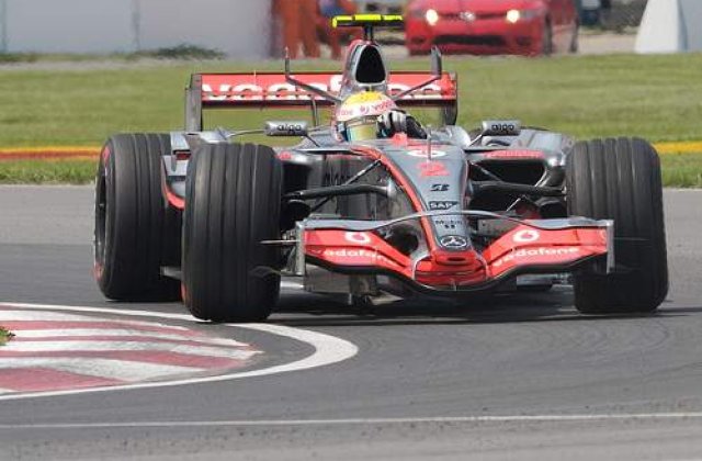 Hamilton este noul lider in clasamentul pilotilor