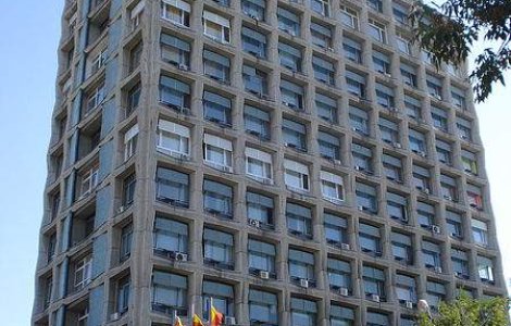 Alexandru Lazescu, despre situatia TVR: Avem pacientul in coma