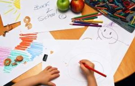 Programe scolare, in dezbatere publica: Ce vor invata copiii in clasele I - II?