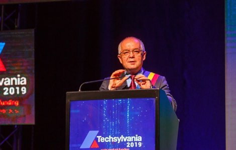 Emil Boc: Nu se pune problema falimentului unei primarii de talia Clujului