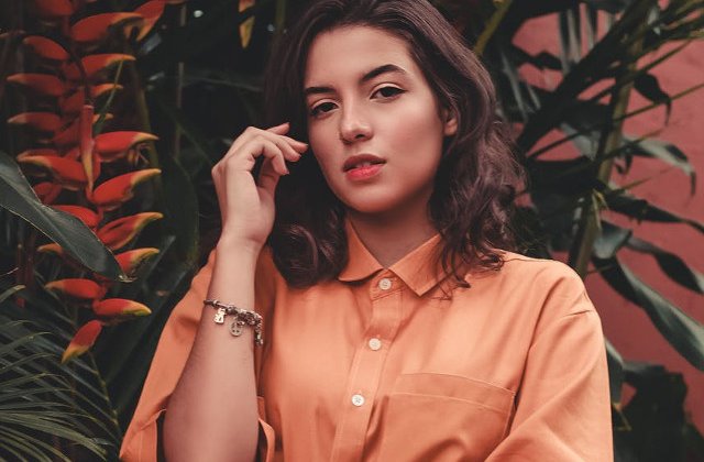 8 trucuri de frumusete care te vor ajuta sa arati impecabil fara sa cheltui o avere